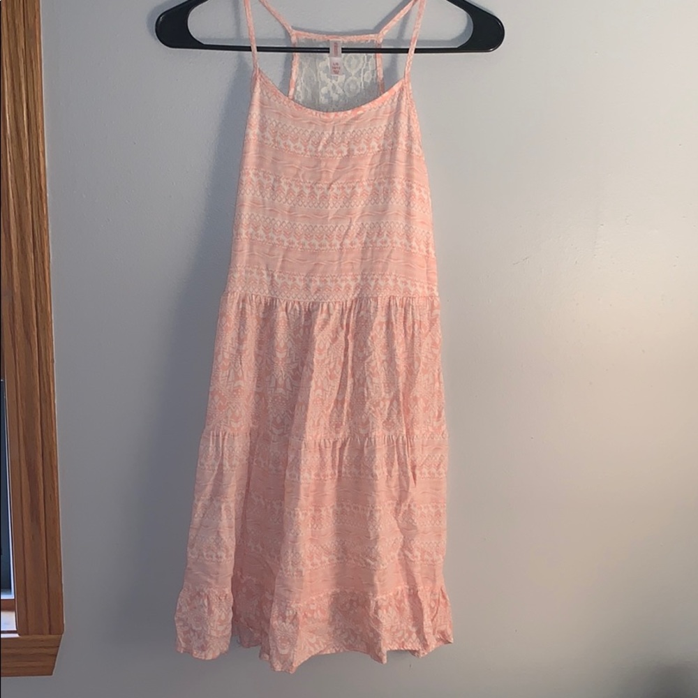 NWOT tribal baby pink patterned sun dress!